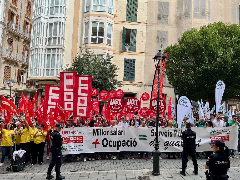 Imagen protesta contra la congelación de salarios en el sector público